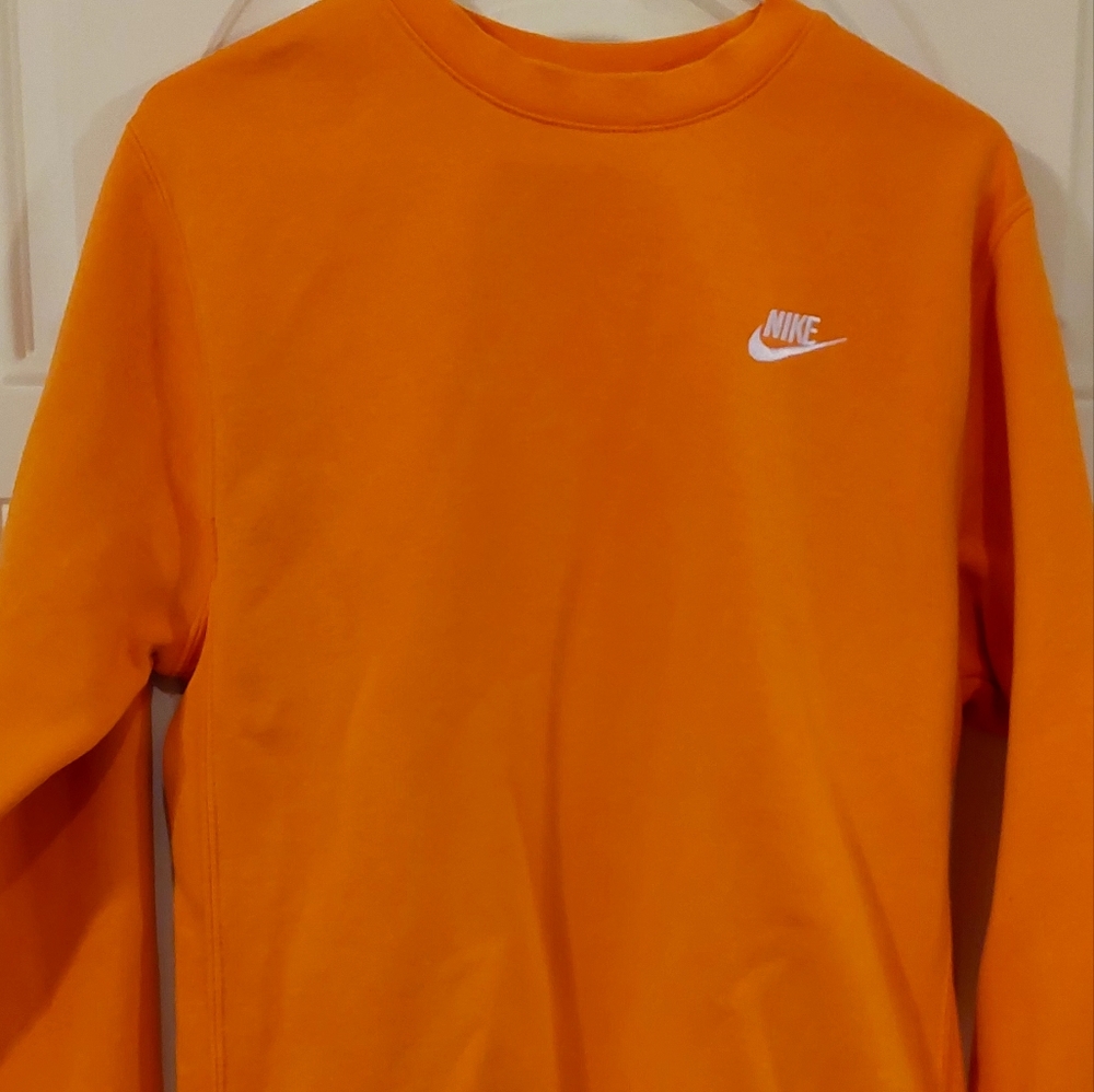 Orange Nike Pullover size adult small - Picture 2 of 7